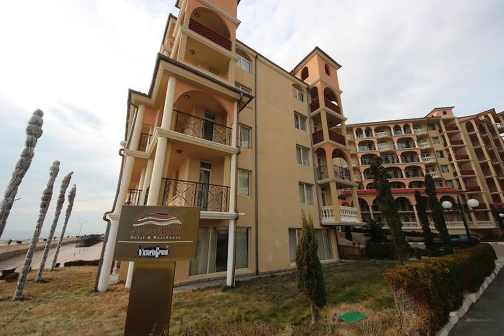 Menada Atrium Apartments Elenite Bagian luar foto