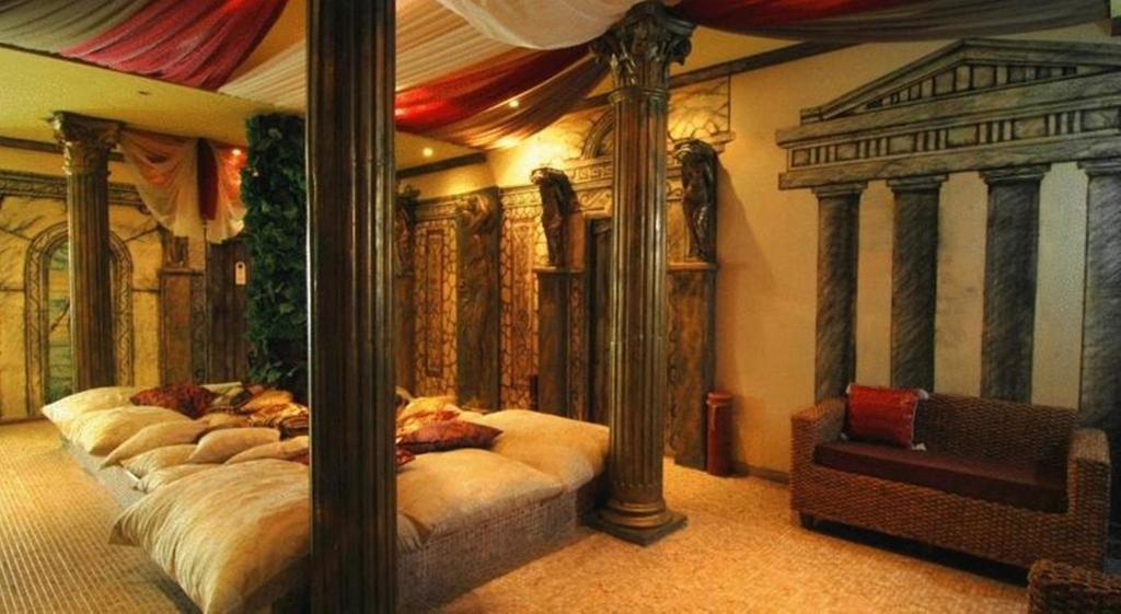 Menada Atrium Apartments Elenite Bagian luar foto